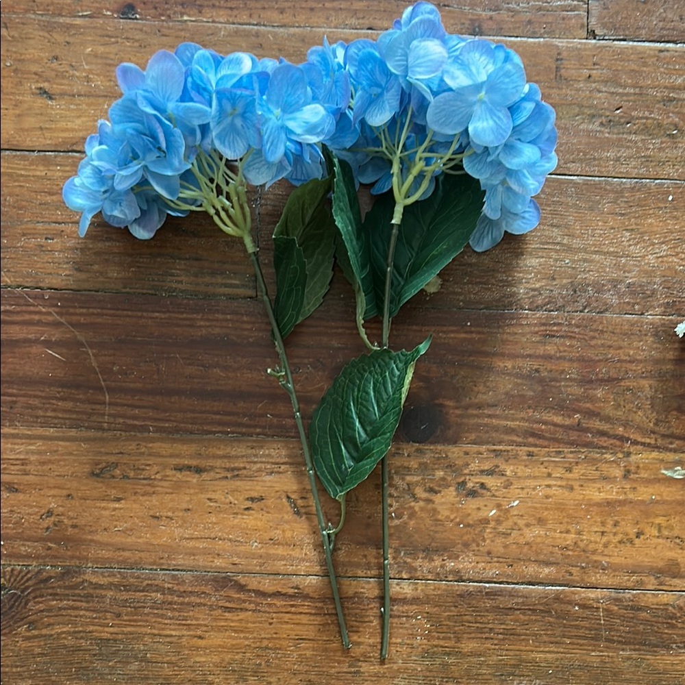 Blue Hydrangea Artificial Floral Stems Pair of Hydrangea Flowers
